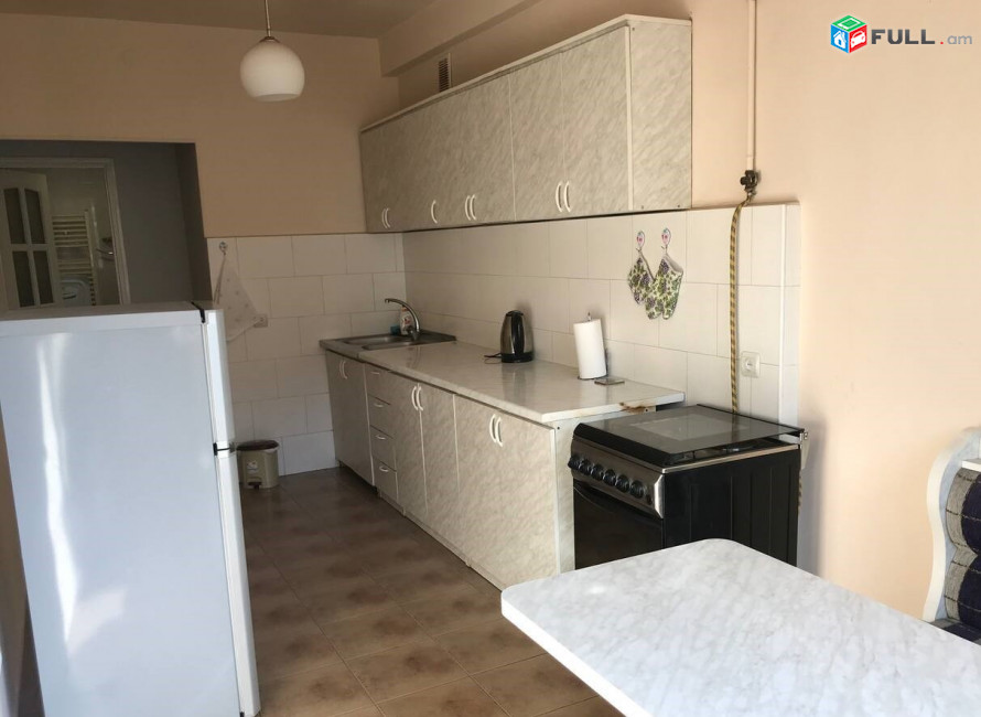 3-комн. квартира на ул. Езника Кохбаци, 81 кв.м.