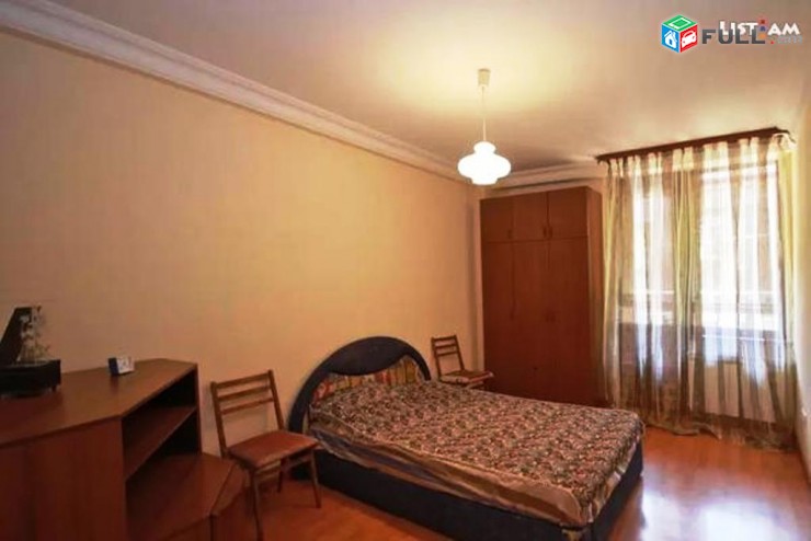 Կոդ 20-10-02-04  Օրավարձով  2 սեն. բնակարան  Պուշկինի փողոց