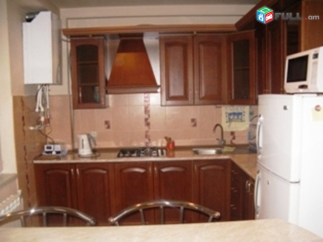 Կոդ 10-09-05-10  Օրավարձով  1 սեն. բնակարան  Մոսկովյան փողոց