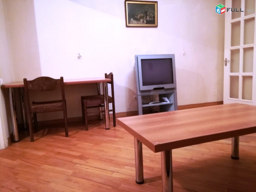 Կոդ 23-06  Երկարաժամկետ  2-3 սեն. բնակարան  Քաջազնունի փողոց