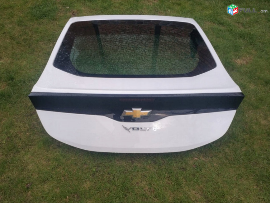 Chevrolet volt 1 2 bagajnik bernaxcik