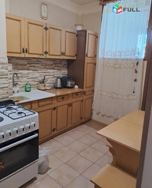 KS1-52 Վաճառվում է 1 սենյականոց բնակարան Մեծ Կենտրոնում