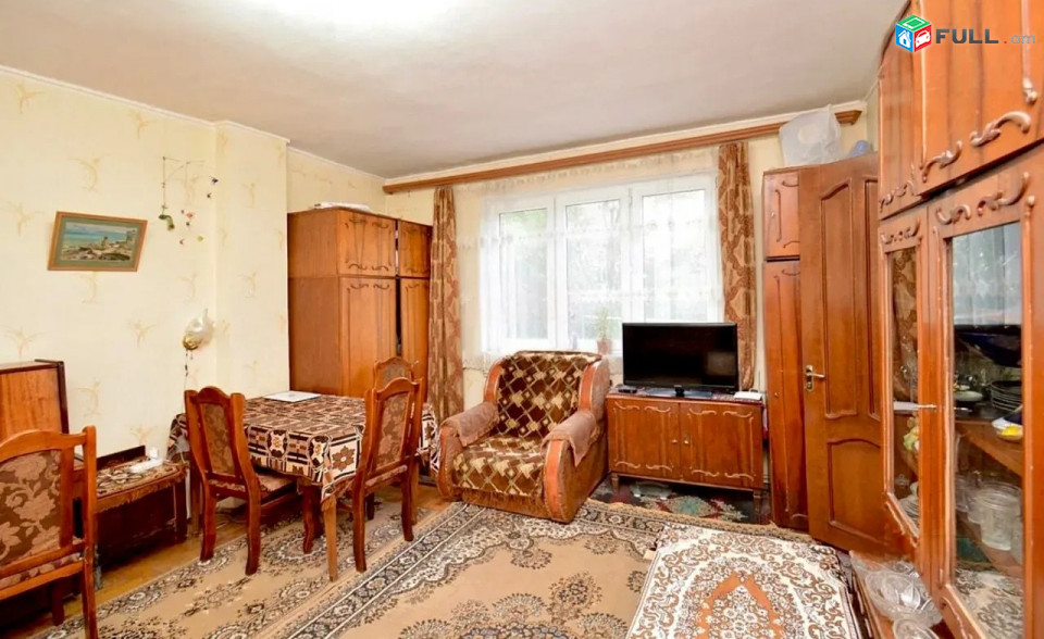 XS2-42 Վաճառվում է 2 սենյականոց բնակարան Աջափնյակում