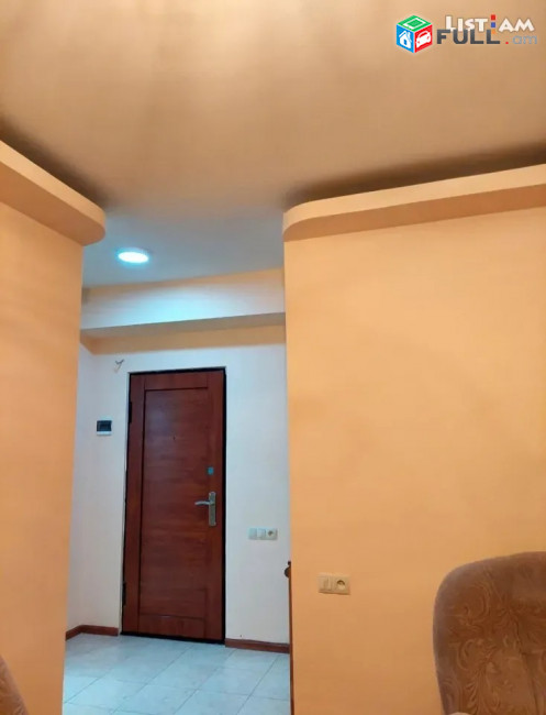 XS1-40 Վաճառվում է 1-2 սենյակ դարձրած Չեխով փողոցում