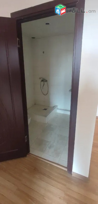 XS2-43 Վաճառվում է 2 սենյականոց բնակարան Շինարարներ նորակառույցում