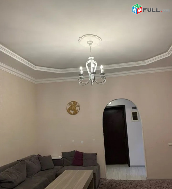 Վաճառվեւմ է 3 սենյականոց