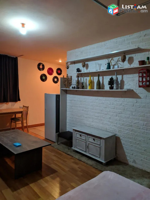 1 սենյականոց բնակարան, Բաշինջաղյան փողոց 1-ին նրբանցք, 30 ք.մ., 2/2 հարկ, կոսմետիկ վերանորոգում