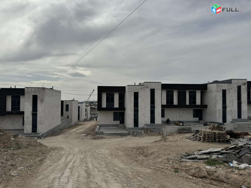 Երկու հարկանի տուն, Գ-1 թաղամաս Աջափնյակում, 125 քմ, 3+ սանհանգույց