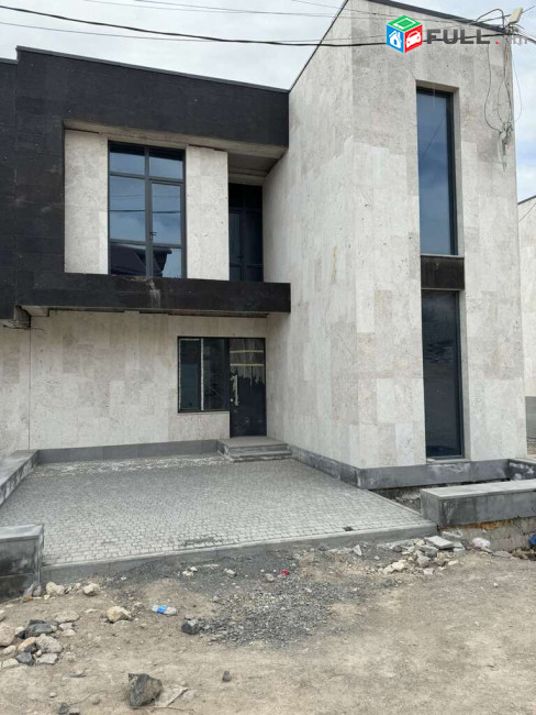 Երկու հարկանի տուն, Գ-1 թաղամաս Աջափնյակում, 125 քմ, 3+ սանհանգույց