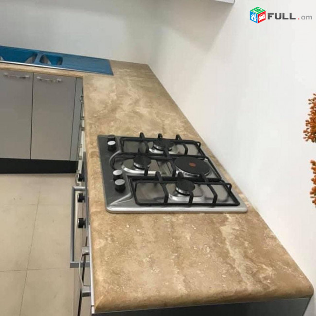 Տրավերտինից ստալեշնիցաներ սեղանածածկ