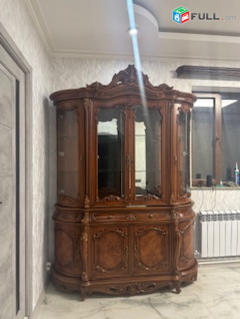 Սերվանդ,կոմոդ,շուշեղենի պահարան