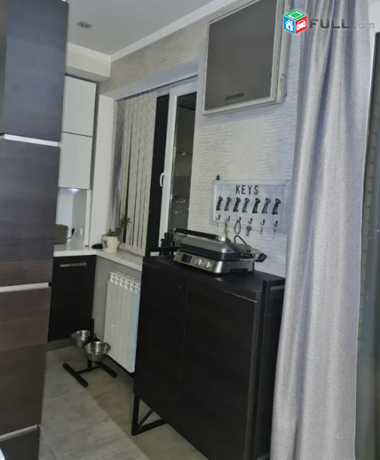A0014-0403/ Վաճառվում է 3 սենյականոց բնակարան Քանաքեռ Զեյթունում