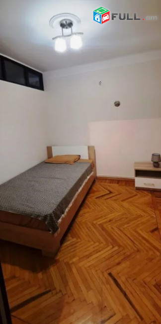 N0002-122 3 սենյականոց բնակարան Տիգրան Մեծի պողոտայում, 78 քմ, 3/5 հարկ, 2 սանհանգույց, եվրովերանորոգված