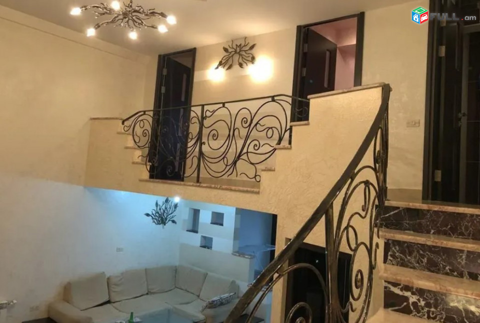 A0002-147/ Վարձով 3 սենյականոց բնակարան Կենտրոնում