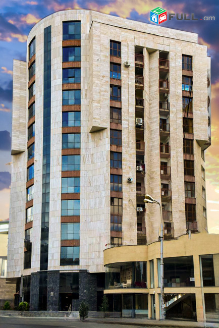 Deluxe Apartments