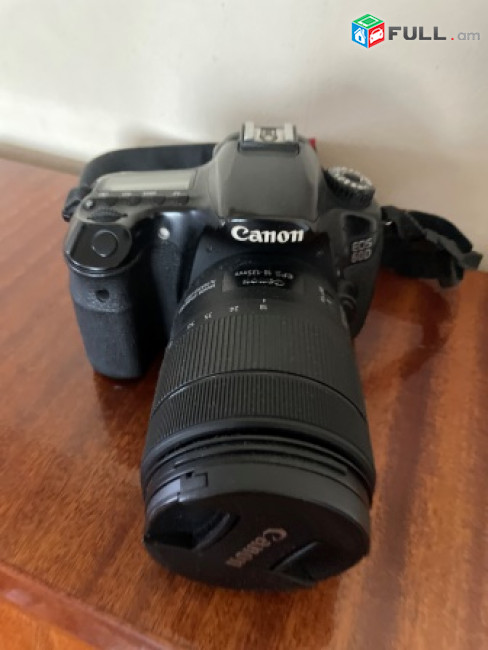 Canon 60d EFS 18-135mm