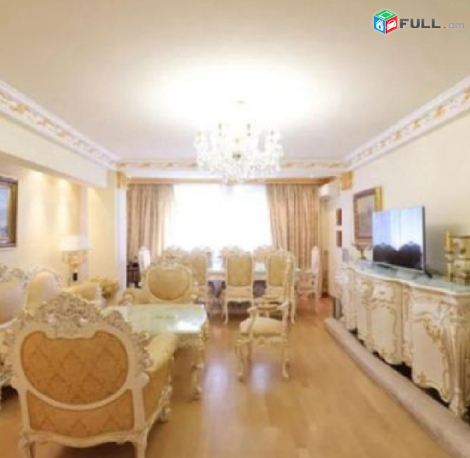 Վաճառվում է 3 սենյականոց բնակարան