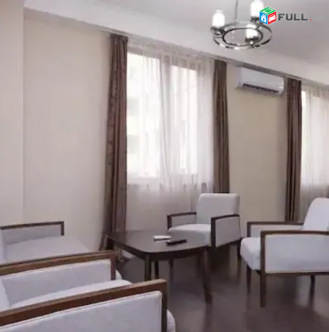 3 սենյականոց բնակարան նորակառույց շենքում Ամիրյան փողոցում