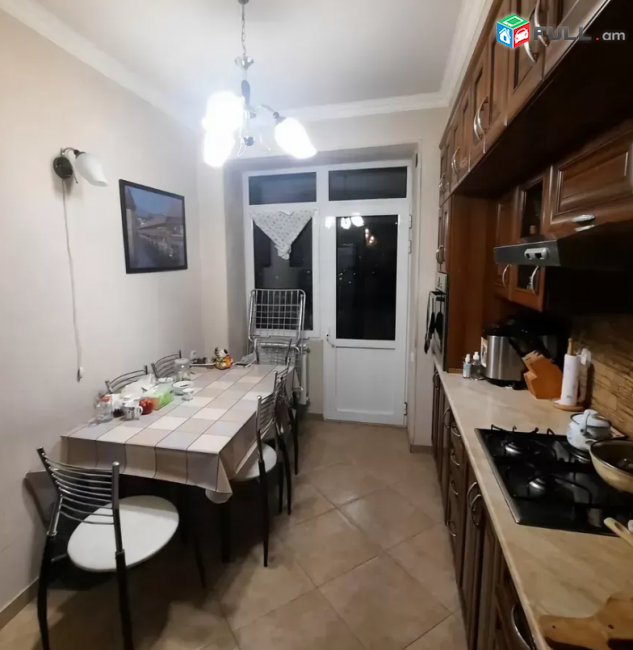 3 սենյականոց բնակարան Սարյանի փողոցում, 100 քմ