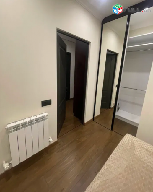 2 սենյականոց բնակարան Արամ Խաչատրյանի փողոցում, 43 քմ, 3/9 հարկ, դիզայներական ոճով վերանորոգված