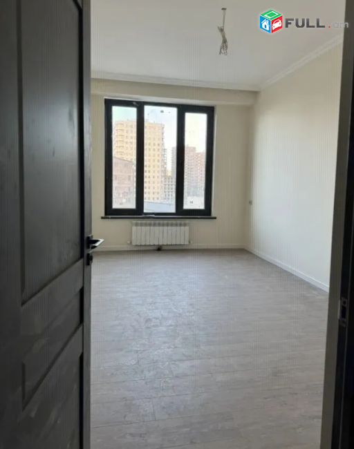 3 սենյականոց բնակարան նորակառույց շենքում
