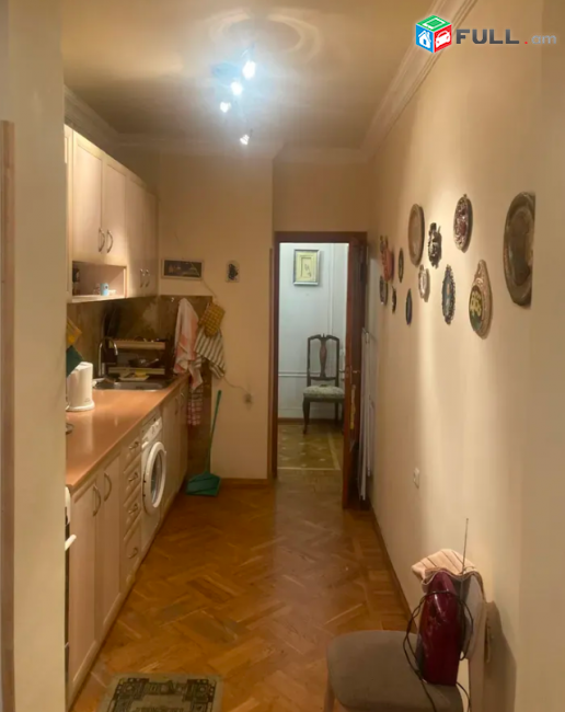  բնակարան Ազատության պողոտայում, 68 քմ, 6/9 հարկ
