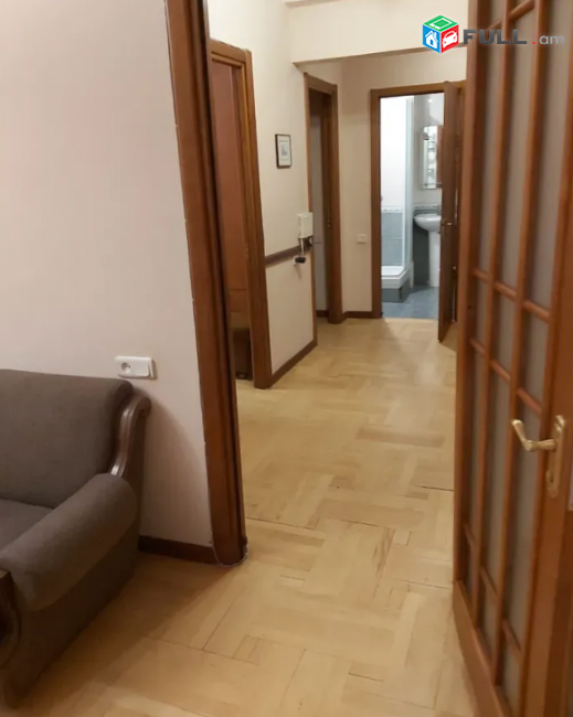 Մաշտոցի պողոտա 13/12 հարկ 53 քմ 