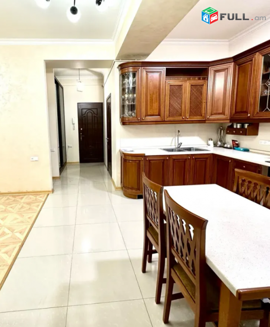 Վերին Անտառային փողոցում, 97 քմ, 5/7 հարկ