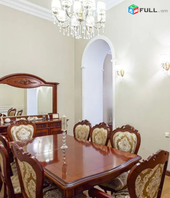 Մոսկովյան փողոց, 110 ք.մ, 4/3 հարկ
