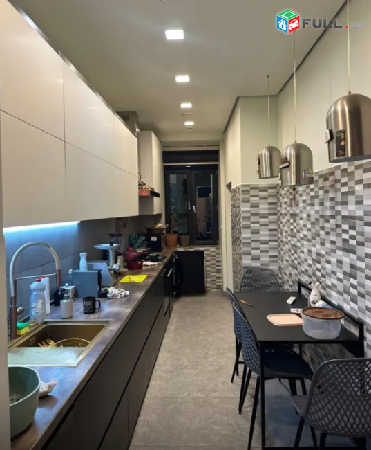 Բաղրամյան պողոտա, 110 քմ, 2/5 հարկ 