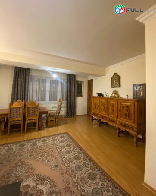 նորակառույց շենք, Պուշկին փողոց, 96 քմ, 8/10 հարկ