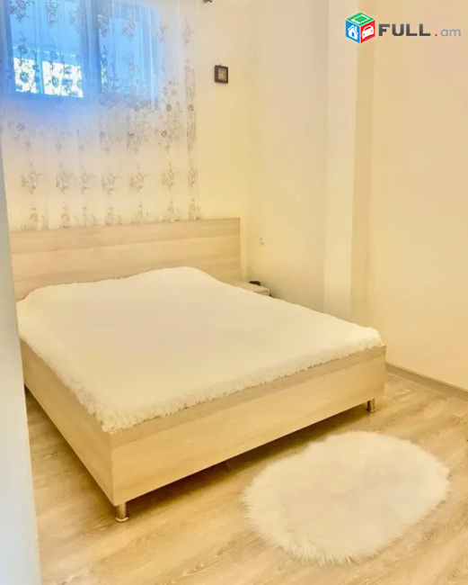 նորակառույց շենք  60 քմ, 3/5 հարկ 
