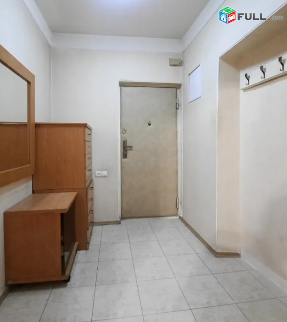 Սարյանի փողոցում, 80 քմ, նախավերջին հարկ 
