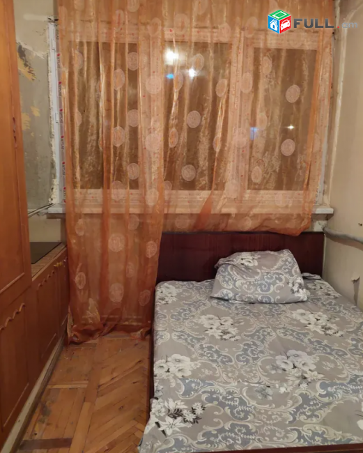 Հրաչյա Քոչար փողոց  նախավերջին հարկ 