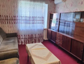 Գյուլբենկյան փողոցում, 88 քմ, մի քանի պատշգամբ 