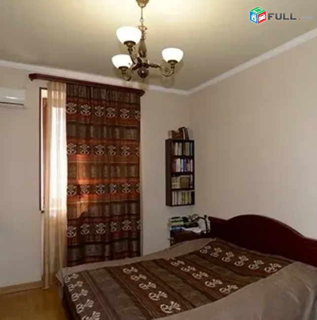 Մաշտոցի պողոտա Օպերայի մոտ 170 քմ, նախավերջին հարկ 