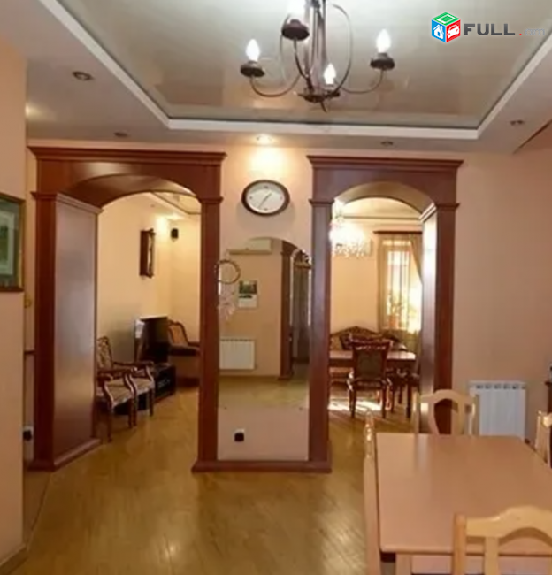 Մաշտոցի պողոտա Օպերայի մոտ 170 քմ, նախավերջին հարկ 