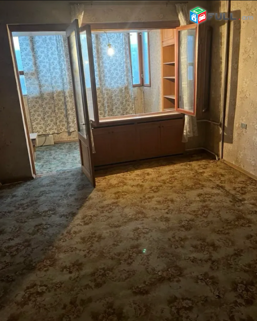 Մամիկոնյանց փողոցում, 67 քմ, 3/9 հարկ արեվկողմ է