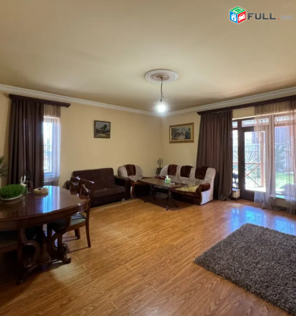 Երկու հարկանի քարե տուն Ավանում, 170 քմ, հողատարածքը 1170 քմ