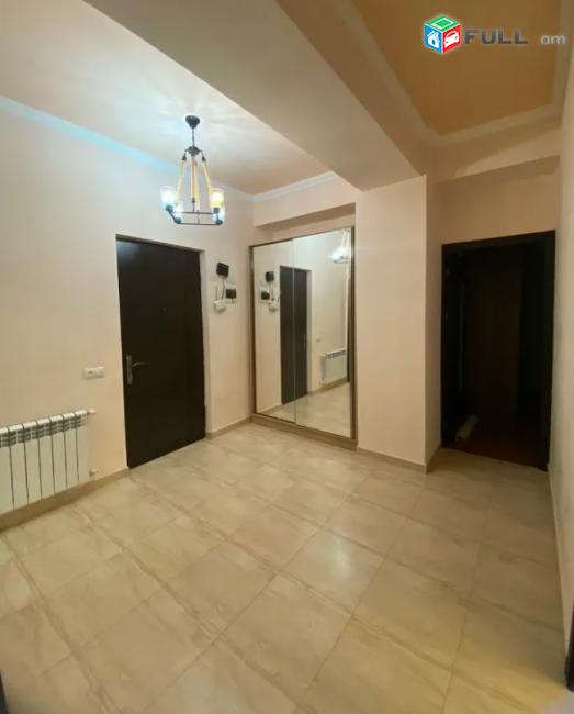 նորակառույց շենքում Ադոնցի փողոց , 65 քմ, 2/8 հարկ