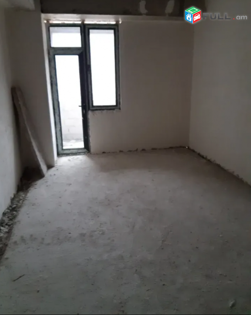 նորակառույց շենք Չարենցի փողոց 56 քմ, 9/16  