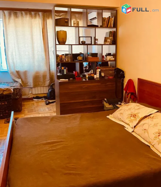Դեմիրճյանի փողոցում, 83 քմ, 10/15 հարկ  բարձր առաստաղներ