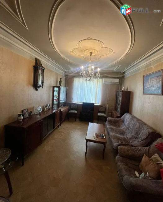 Կոմիտասի պողոտա 56 քմ, քարե շենք