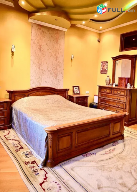Չորս հարկանի քարե տուն, Արաբկիրում, 630 քմ, 3+ սանհանգույց 