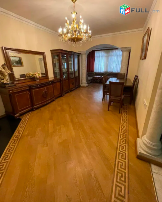 Սարյան փողոցում, 90 քմ, բարձր առաստաղներ 