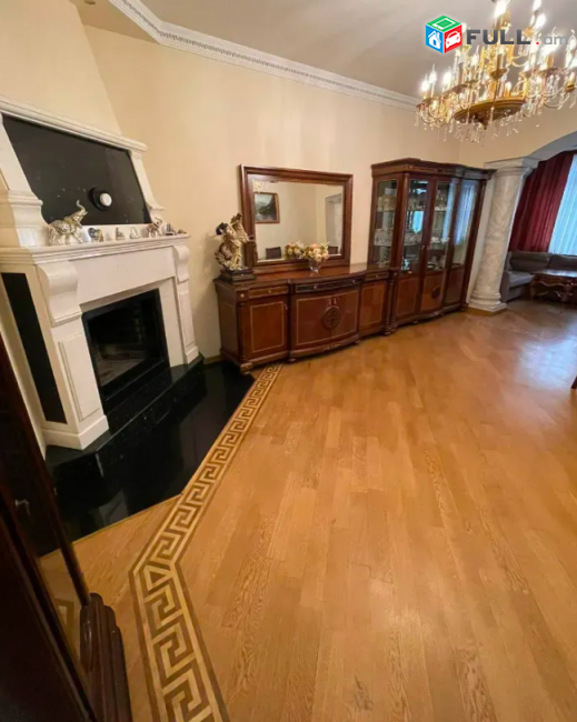 Սարյան փողոցում, 90 քմ, բարձր առաստաղներ 