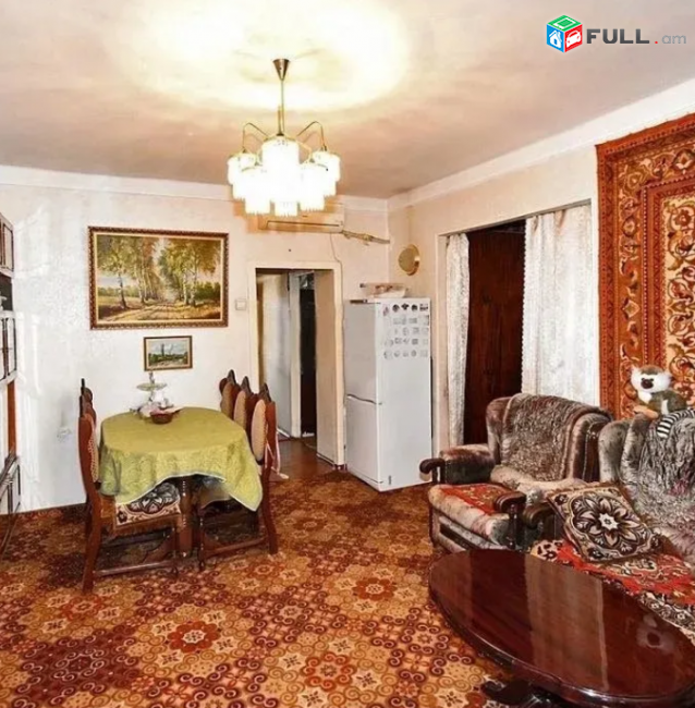 Փափազյան փողոցում, 73 քմ, մի քանի պատշգամբ
