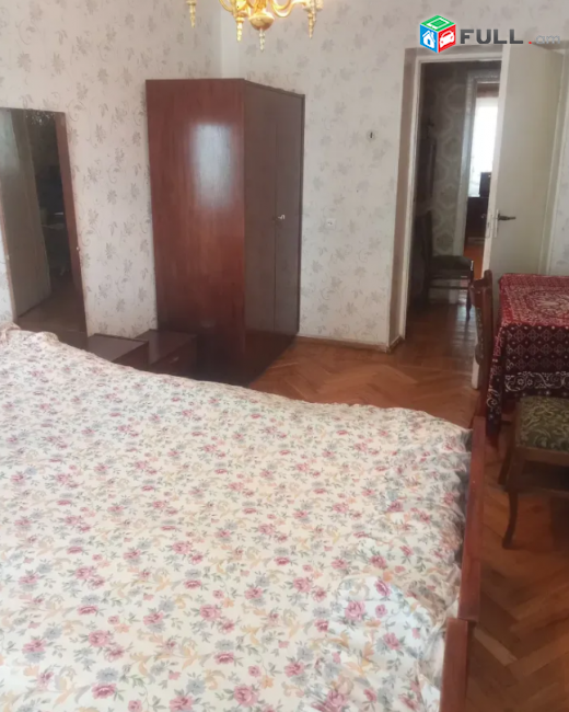 Ֆուչիկի փողոց 69 քմ, նախավերջին հարկ