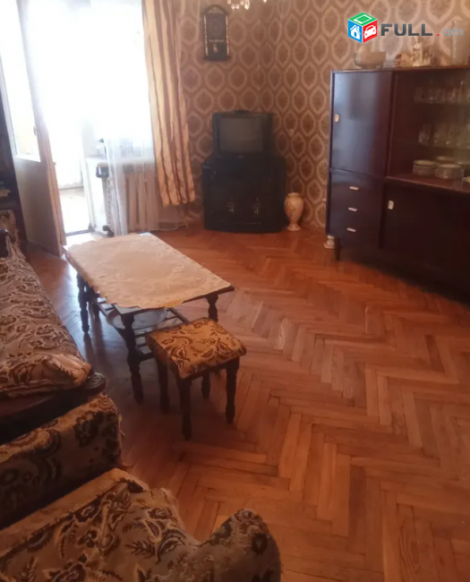 Ֆուչիկի փողոց 69 քմ, նախավերջին հարկ