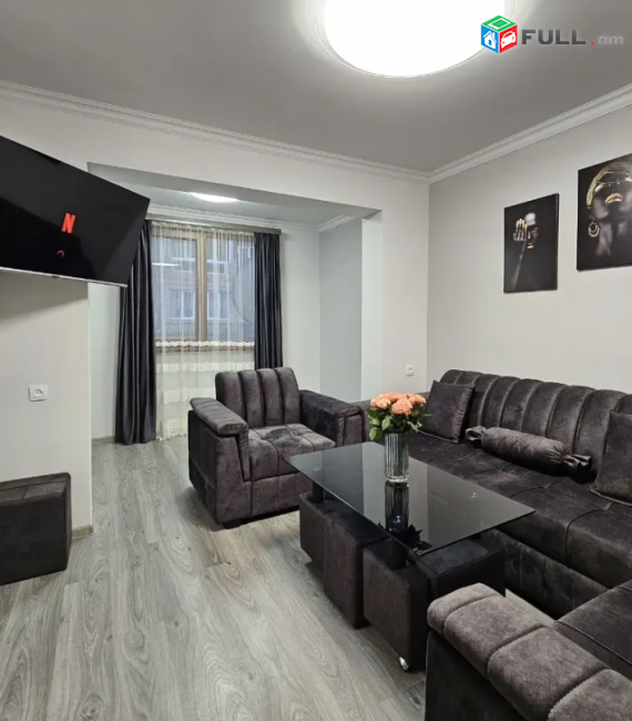 Ռուբինյանց փողոցում, 37 քմ, 2/4 հարկ, կապիտալ վերանորոգված 